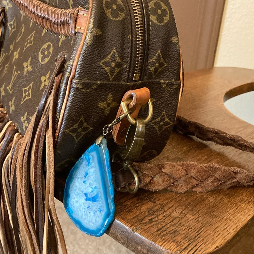 Vintage Boho Louis Vuitton Fringe Bag w/Hand Braided CB Strap, Charm & DB EUC - Picture 7 of 16